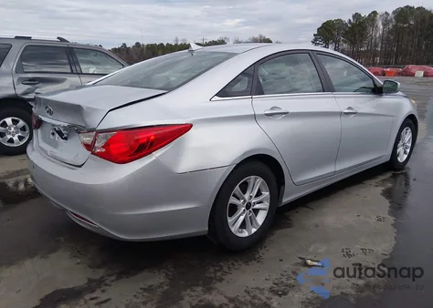 2013 Hyundai Sonata Gls z USA, uszkodzony, nr VIN 5NPEB4AC3DH616185
